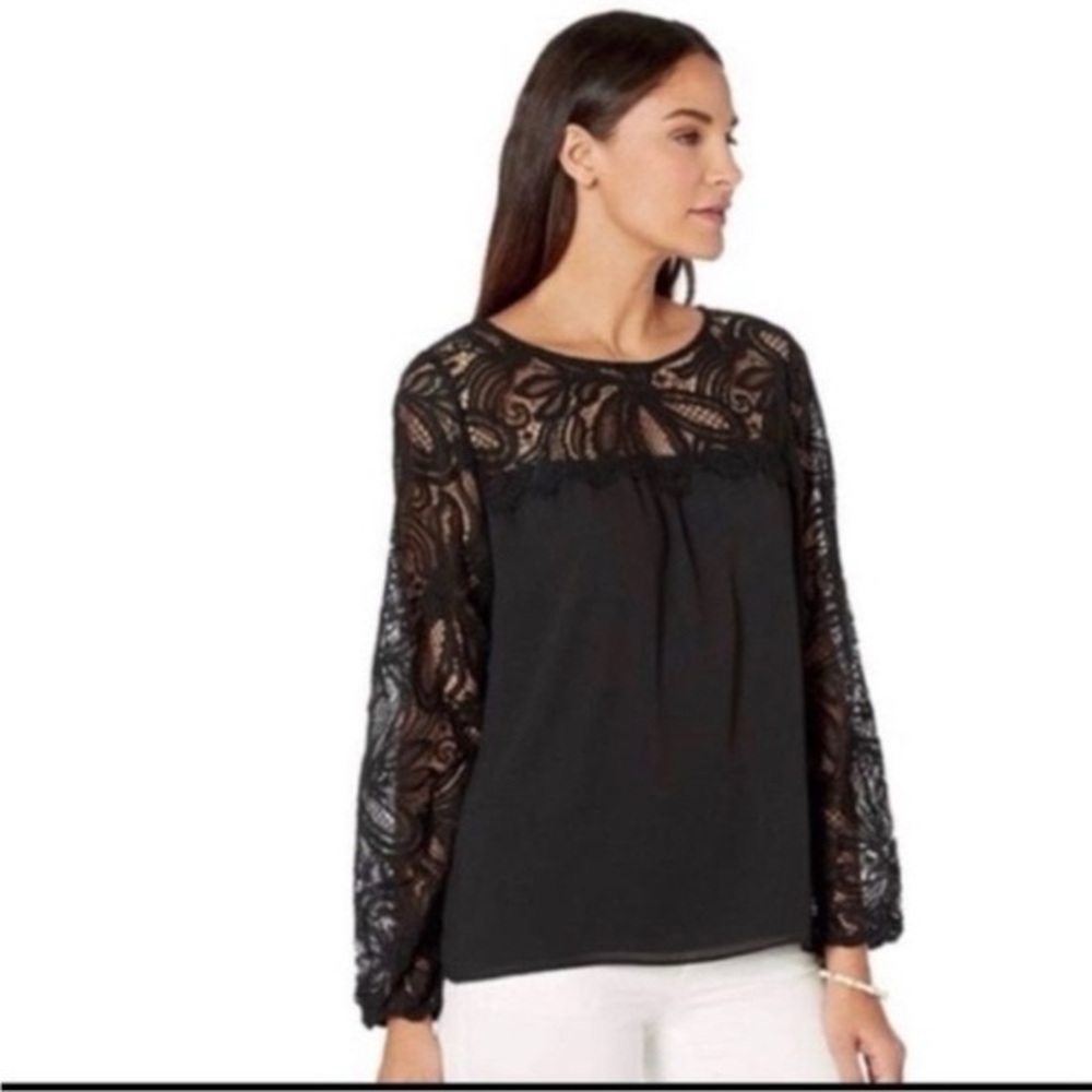 M26 Lilly Pulitzer Keegan Black Onyx Floral Lace Top